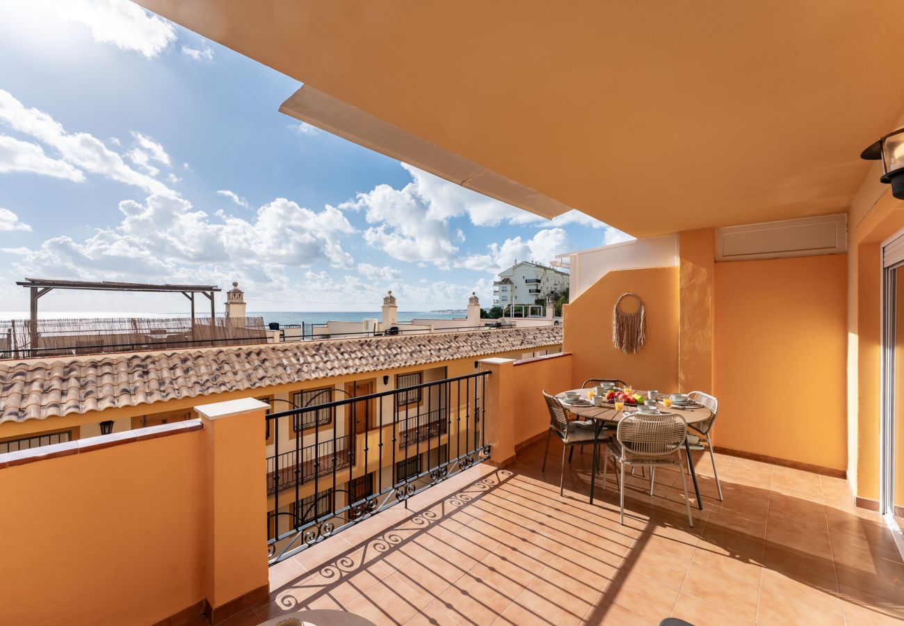 Apartamento en Benalmádena - Horizon del Mar, 2BD Terrace, Sea View & Pool & Parking