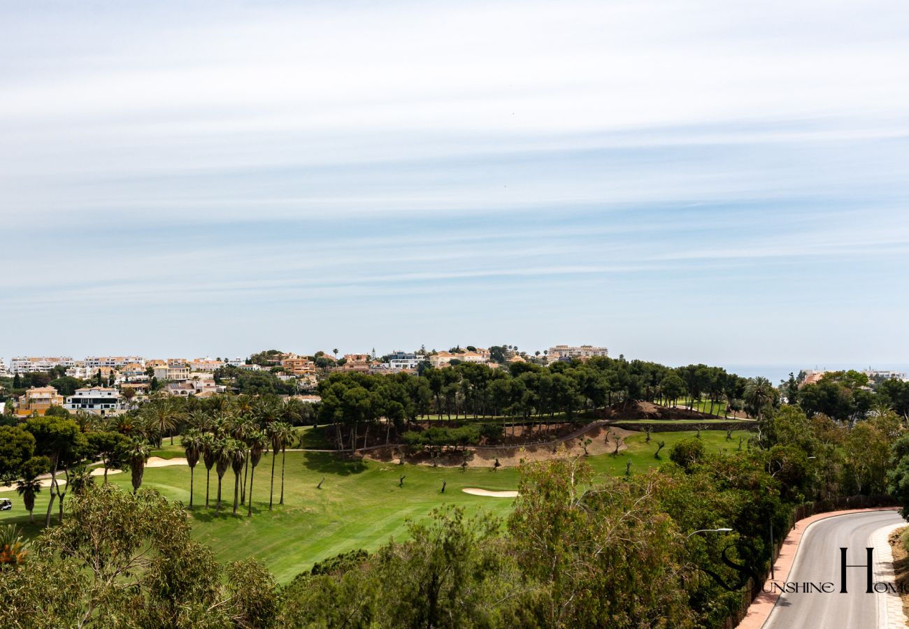 Apartment in Benalmádena - Amazing Sea and Golf Course view 2BR, Parking Pool