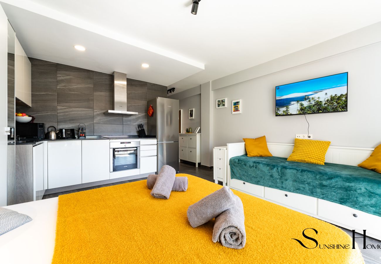 Studio in Benalmádena - Stylish Studio Close by the Sea