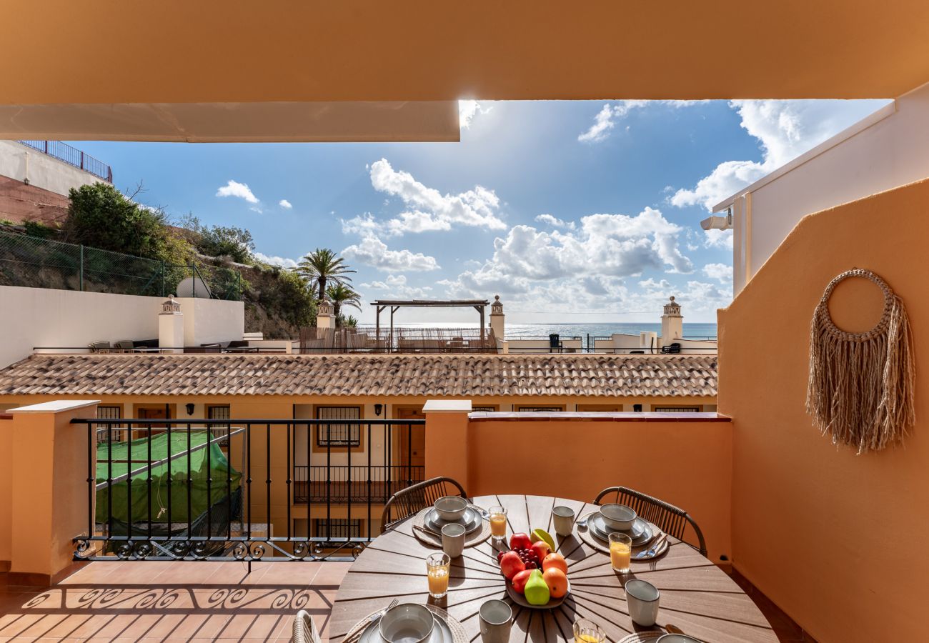 Apartment in Benalmádena - Horizon del Mar, 2BD Terrace, Sea View & Pool & Parking